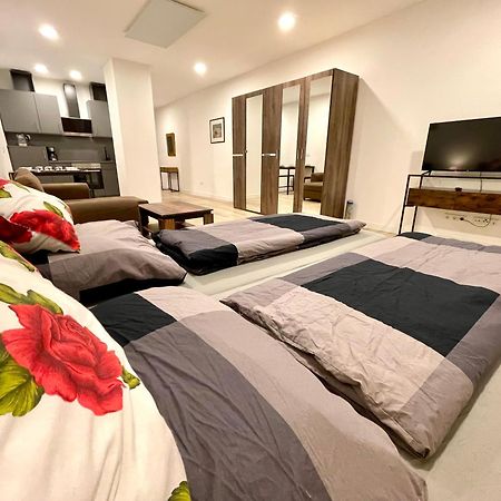 Neu Grosse Einzimmerwohnung Im Zentrum Goldstadt Pforzheim Schloessle المظهر الخارجي الصورة