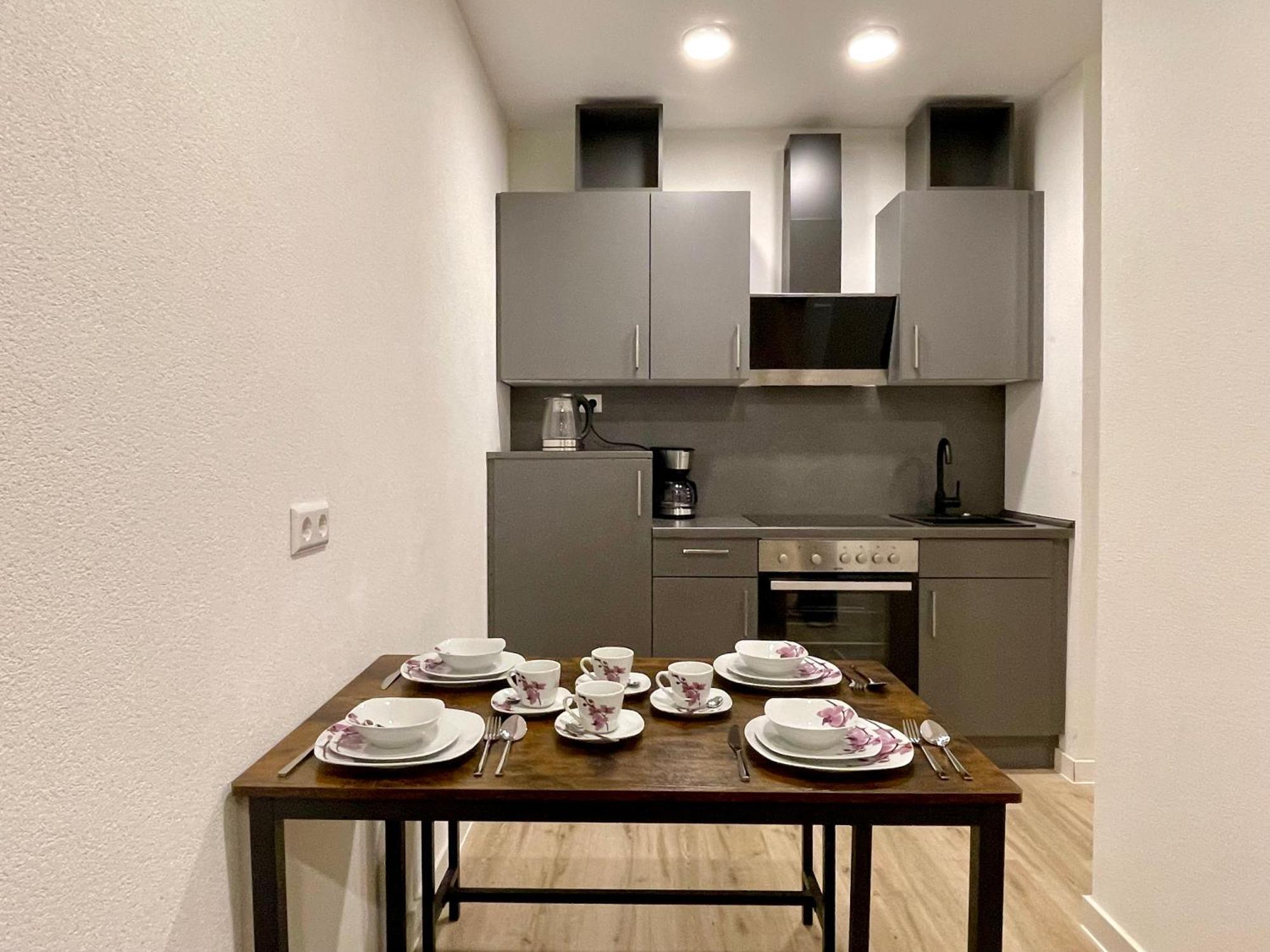 Neu Grosse Einzimmerwohnung Im Zentrum Goldstadt Pforzheim Schloessle المظهر الخارجي الصورة